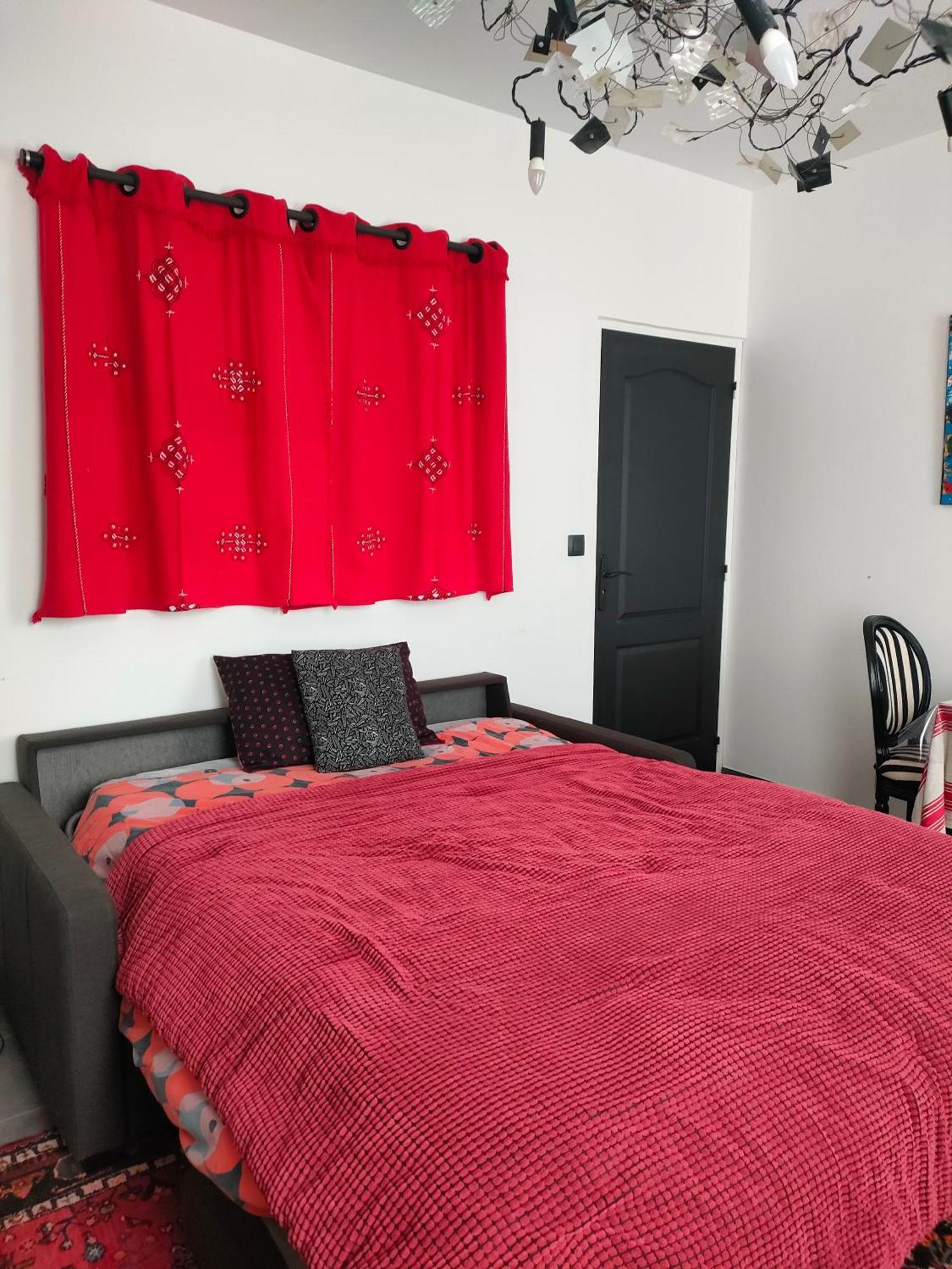 La 27, Proche Gare Et Centre Bed & Breakfast *